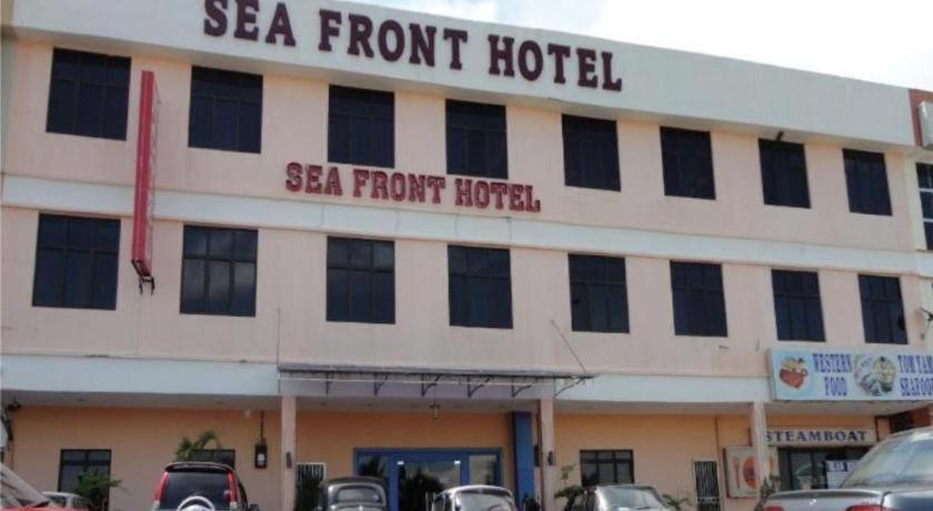 Sea Front Hotel Port Dickson Exterior photo