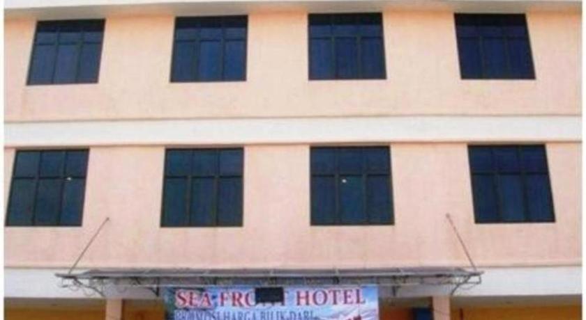 Sea Front Hotel Port Dickson Exterior photo